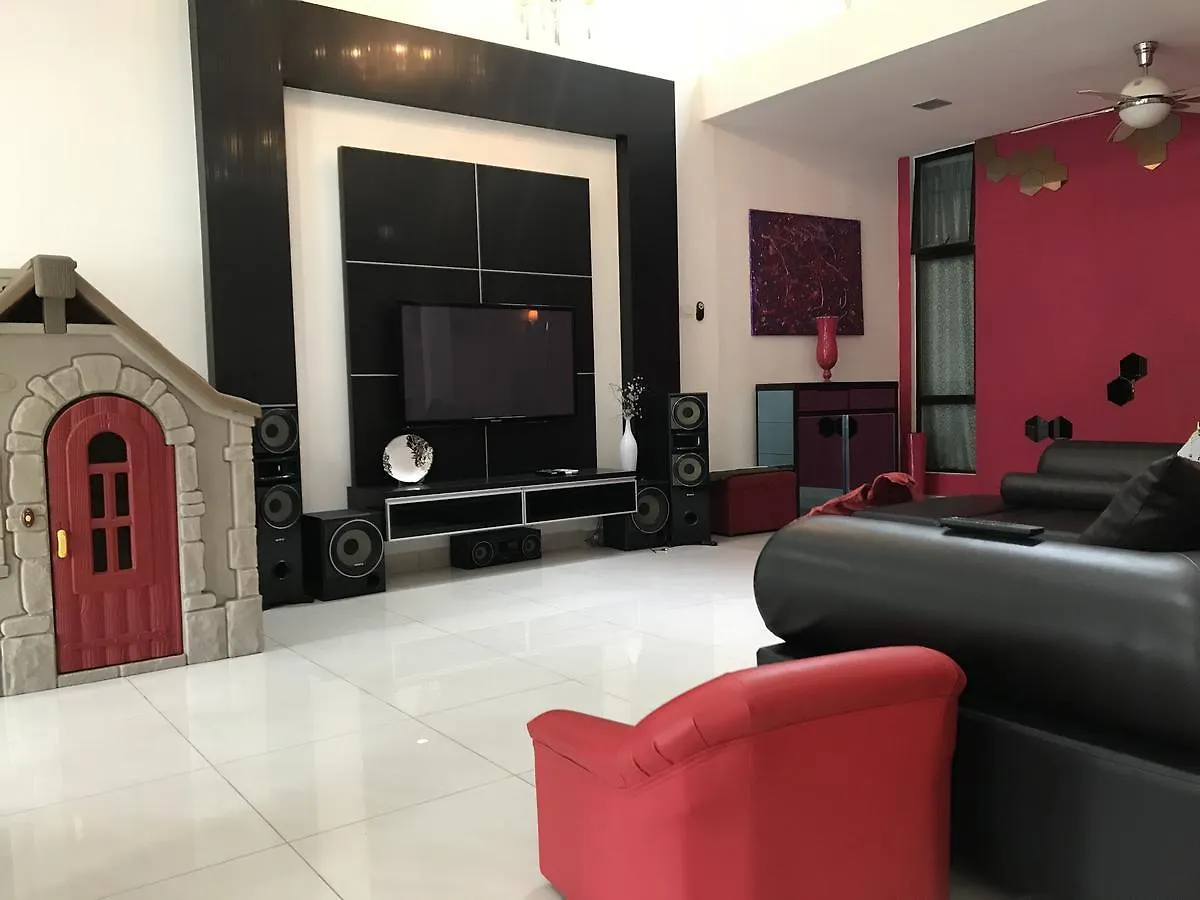 Lovely Laguna Muslim Homestay Johor Bahru